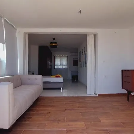 ヴィラ Villa Sunny Side With Private Heated Pool